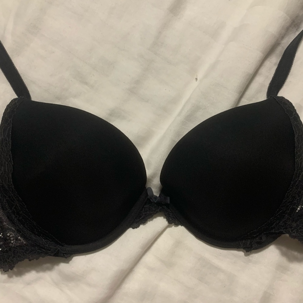 Black Push Up Bra